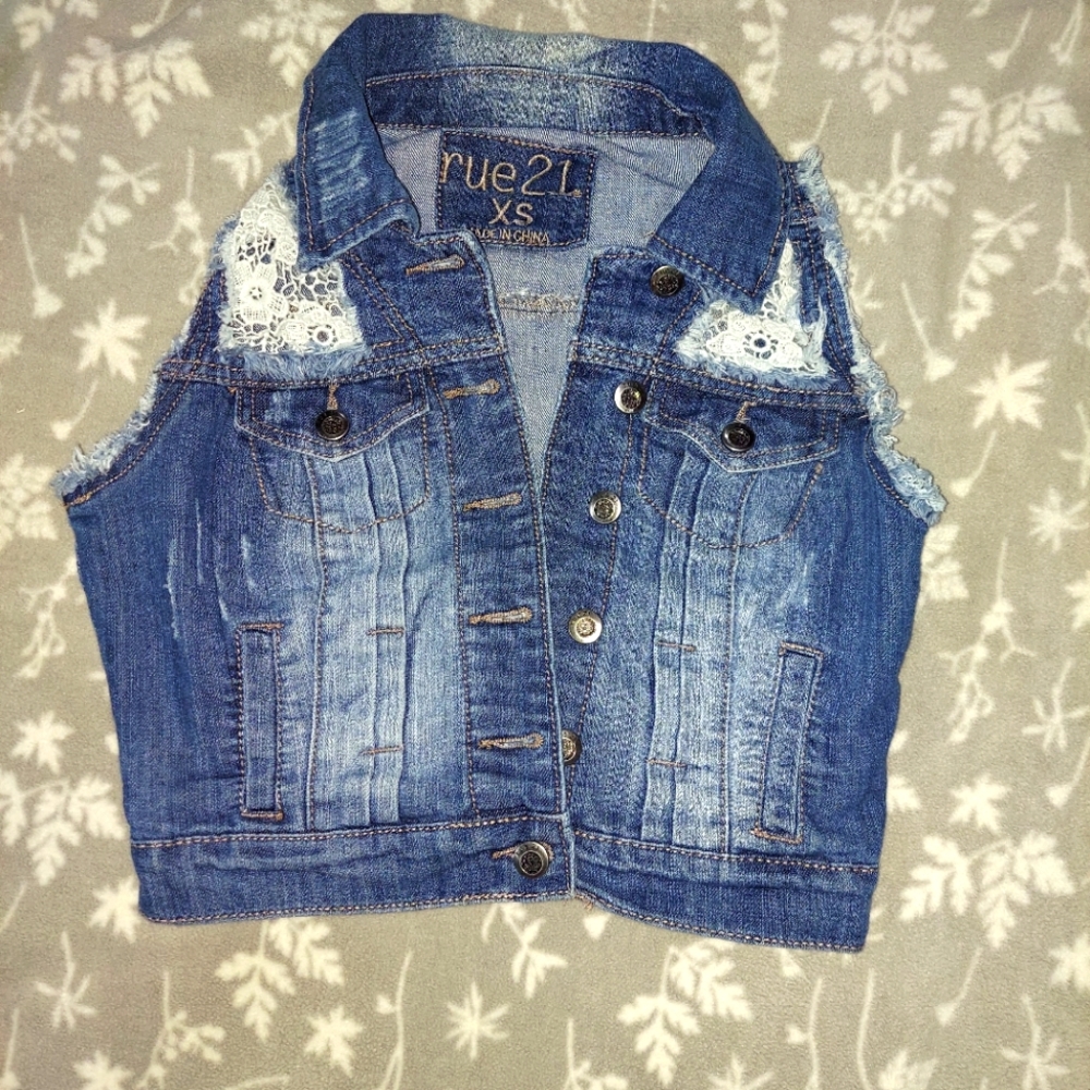 It is a nice Jean vest